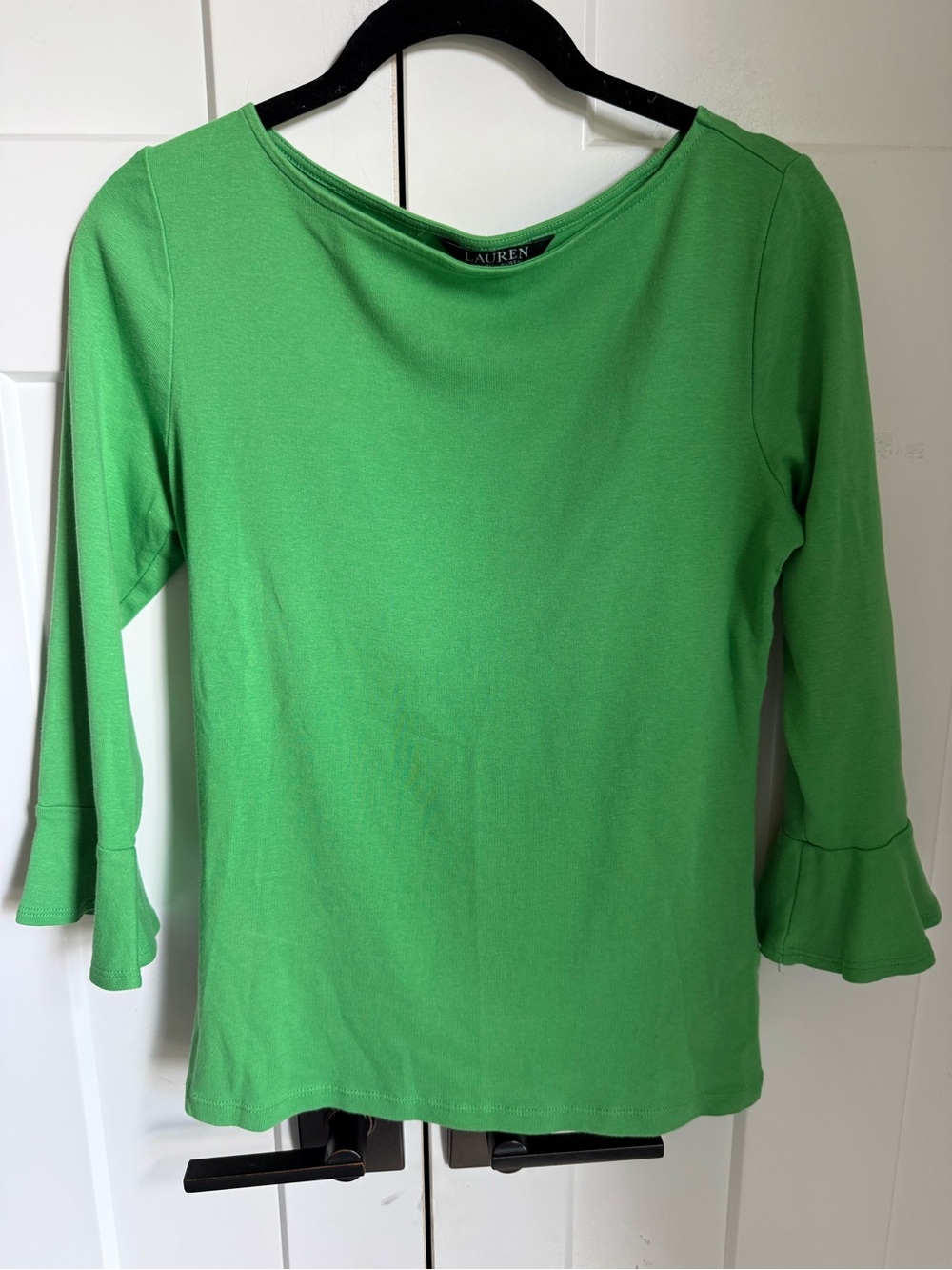 Ralph Lauren Bright Green Ruffle-Cuff Long Sleeve Tee size M. Euc, no flaws